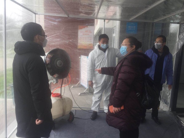 疫情防控工作组侧记(1)   坚守阵地深入社区，淬炼思政“教材”进课堂——荆州理