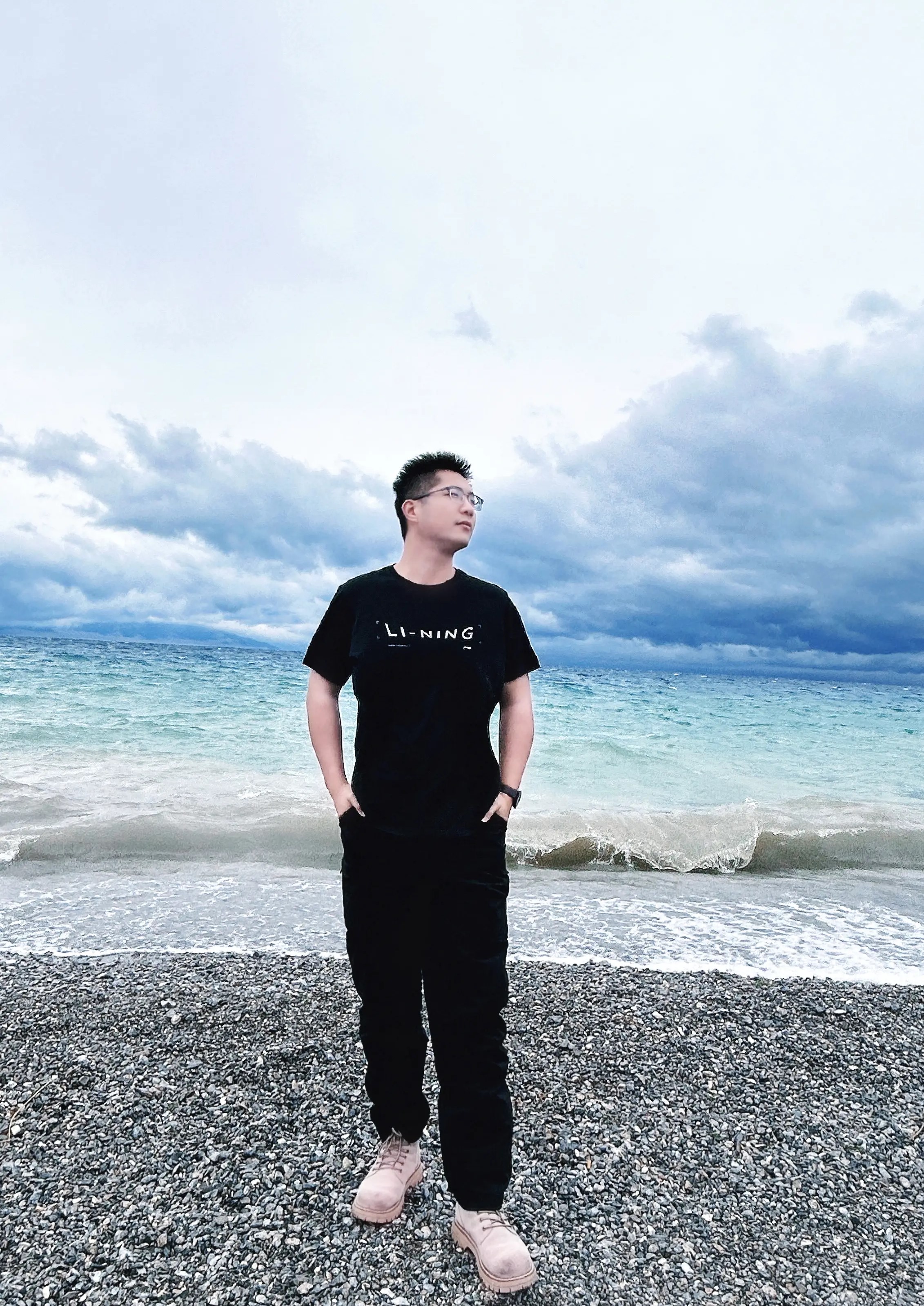 p1102-曹庭锋-个人照片.jpg